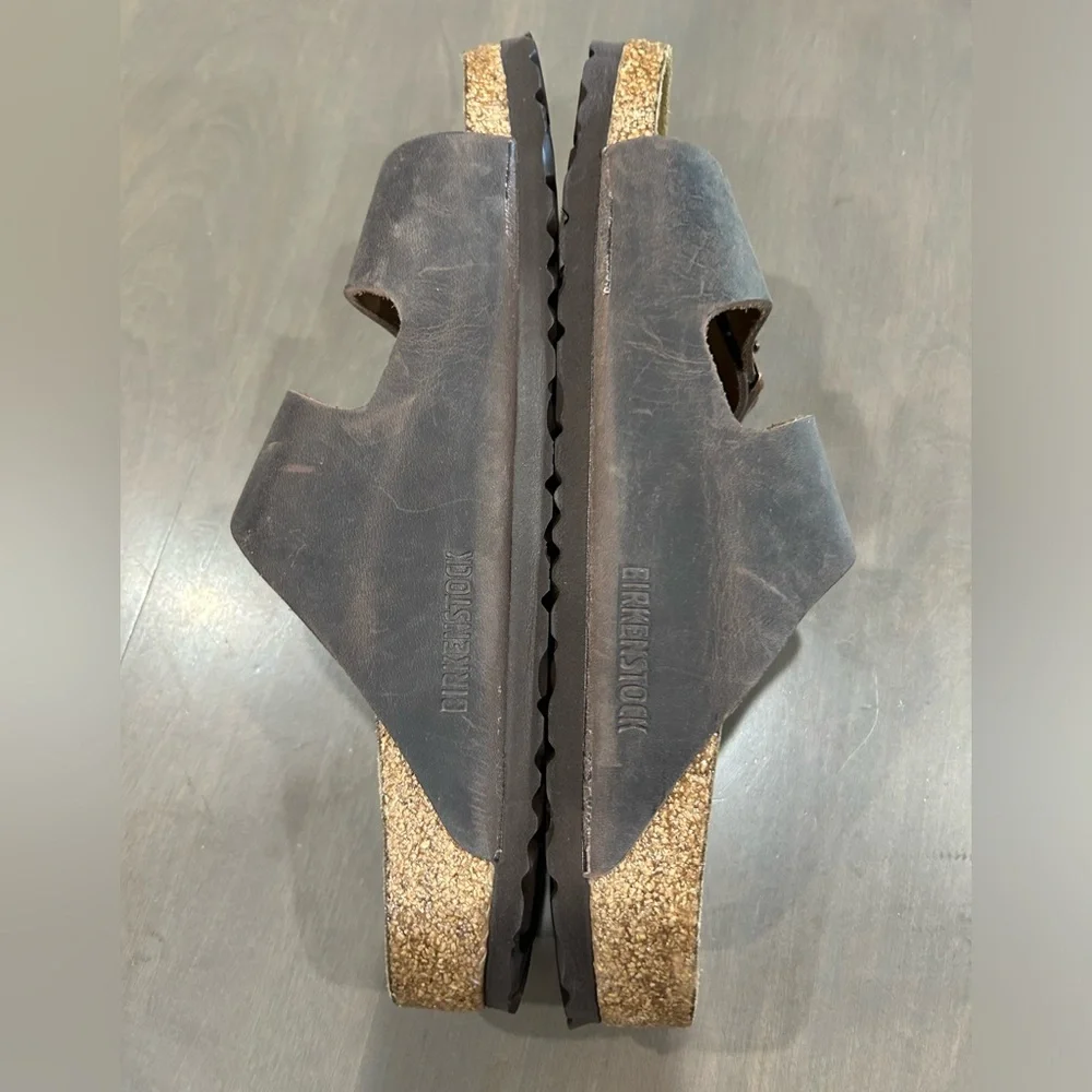 BIRKENSTOCK NWOT Arizona Soft Footbed Sandal